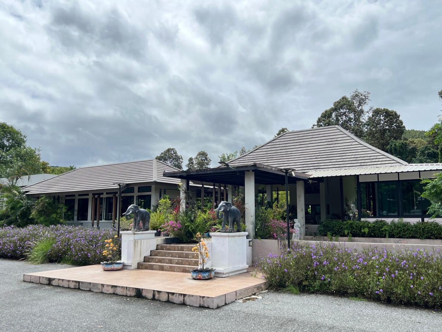 Baan Pingkan Wellness Resort San Kamphaeng Екстериор снимка